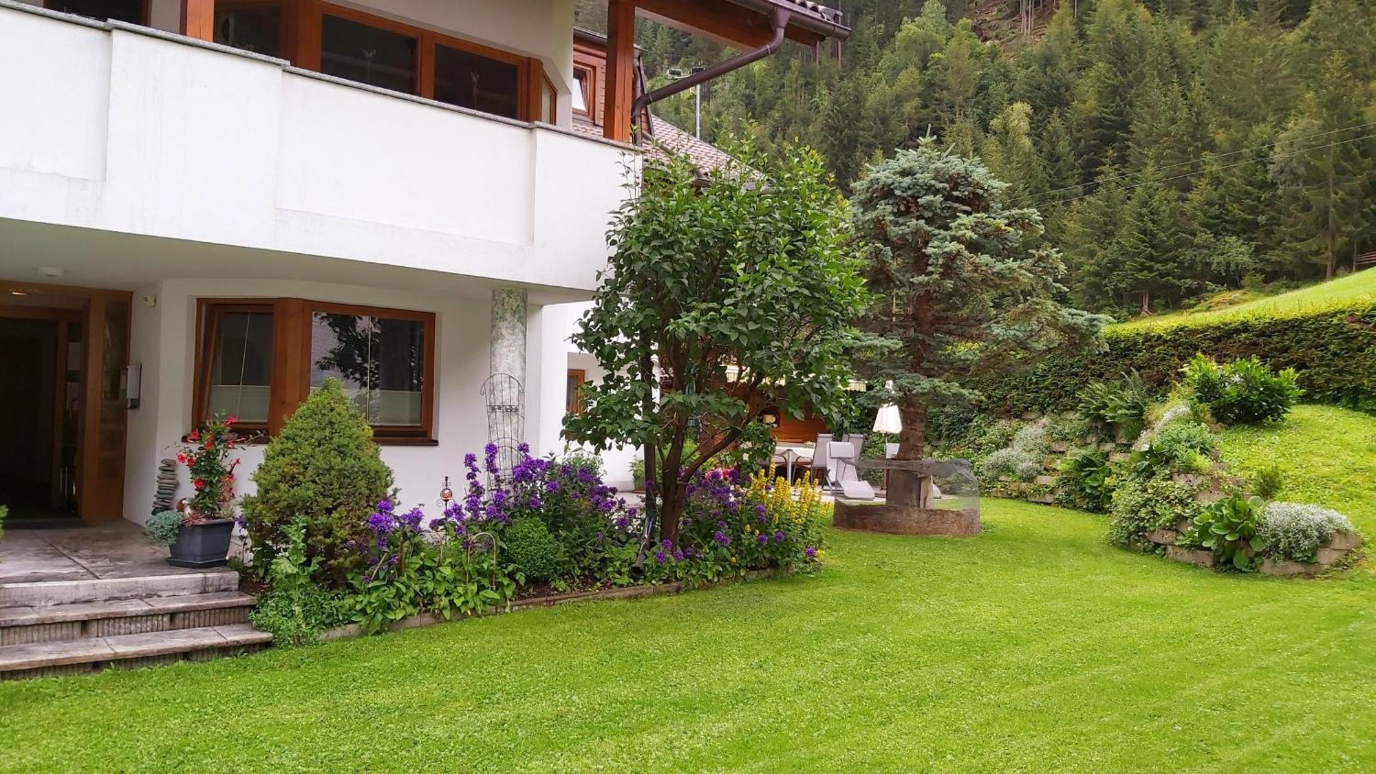 Haus Gfall カウナータール エクステリア 写真