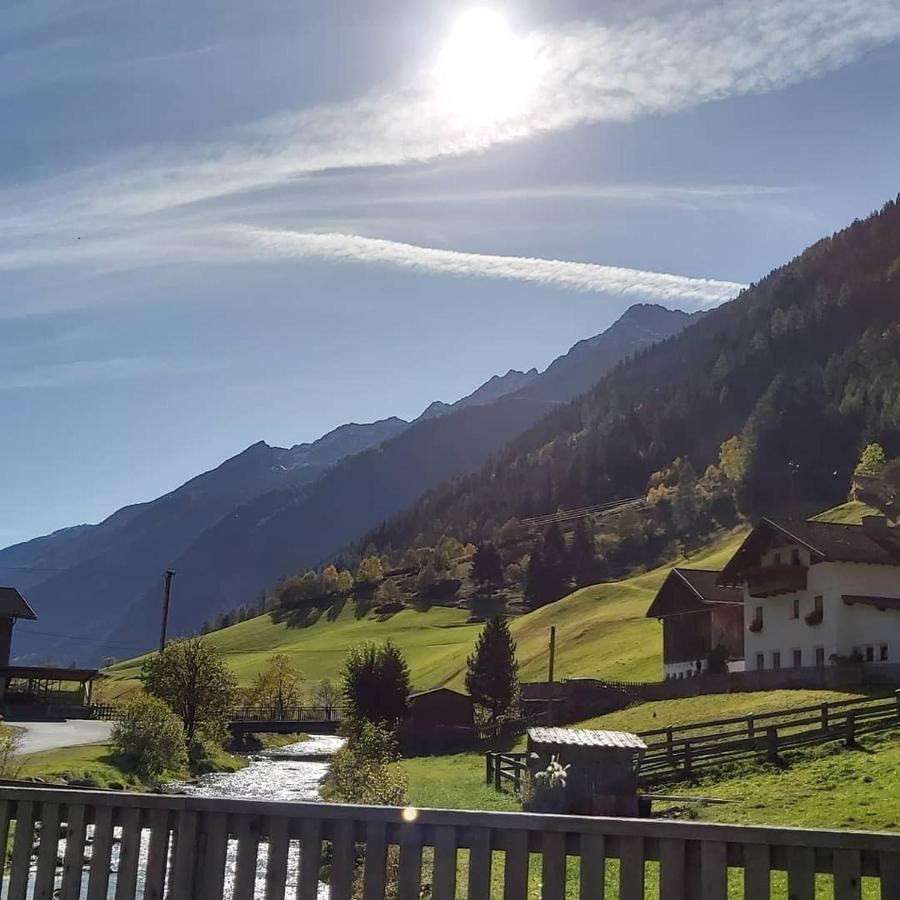 Haus Gfall カウナータール エクステリア 写真